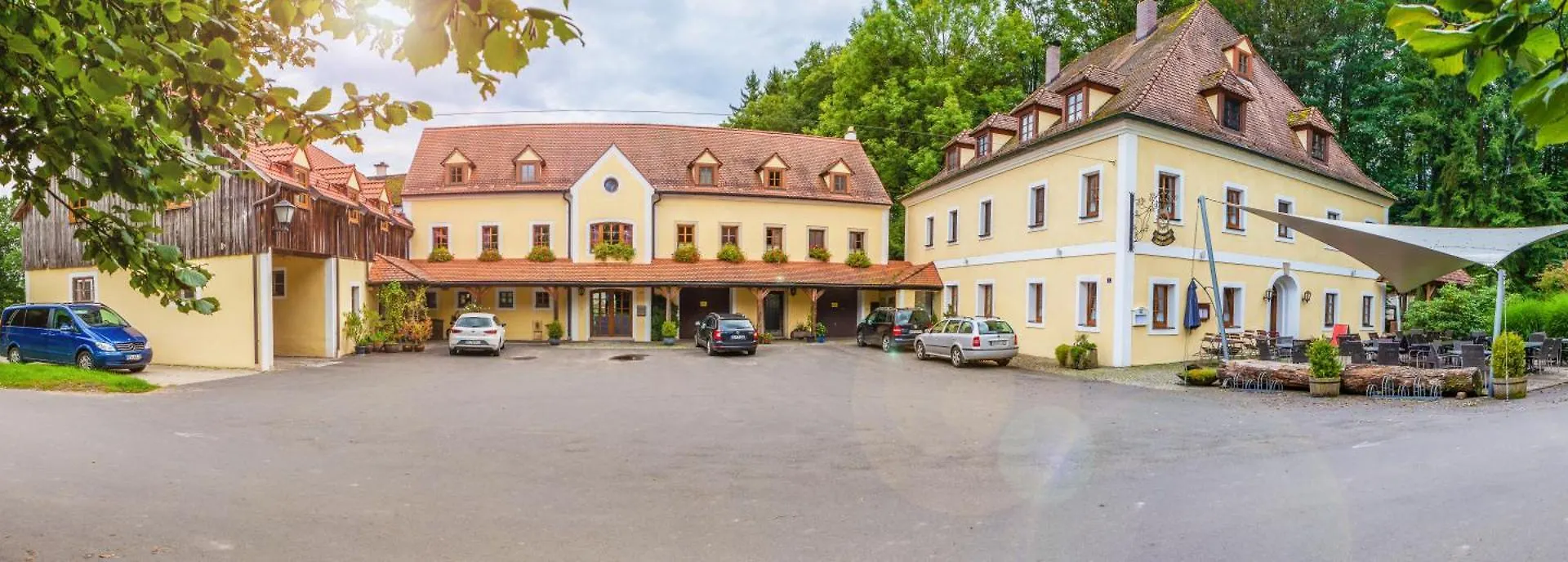 Landhotel Kahrmuehle Pressath Germany